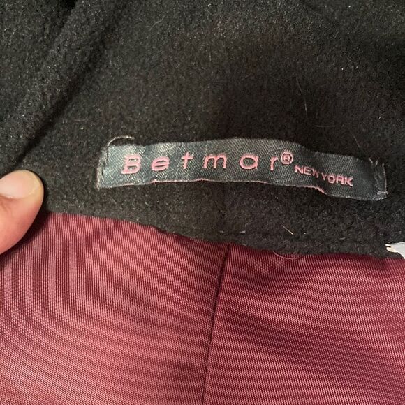 BETMAR NEW YORK Quilted Foldable Bucket Rain Hat Burgundy Waterproof - Picture 9 of 12